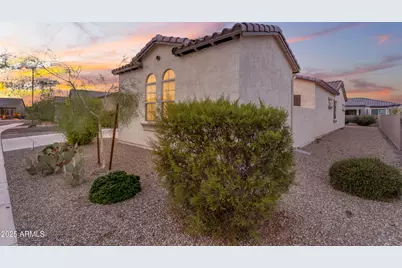 17900 W Briarwood Drive, Goodyear, AZ 85338 - Photo 62