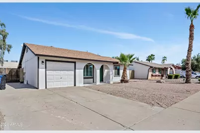 2064 W Obispo Avenue, Mesa, AZ 85202 - Photo 2