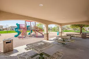 542 N Citrus Ln, Gilbert, AZ 85234 - Photo 32