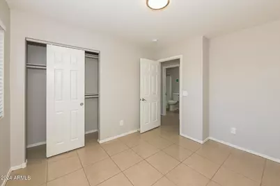 2230 S 63rd Drive, Phoenix, AZ 85043 - Photo 14