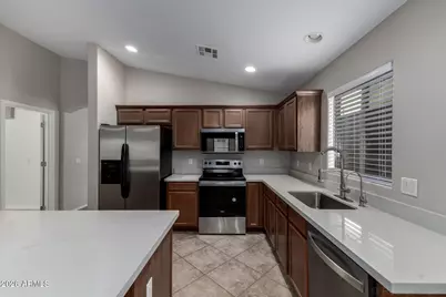 10645 E Cliffrose Lane, Florence, AZ 85132 - Photo 12