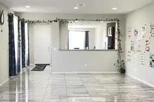 9512 W Fallen Leaf Ln, Peoria, AZ 85383 - Photo 10