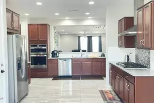 9512 W Fallen Leaf Ln, Peoria, AZ 85383 - Photo 4