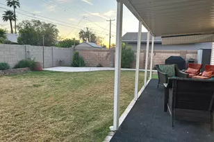 217 E Geneva Dr, Tempe, AZ 85282 - Photo 10