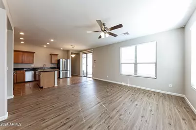 16921 W Marconi Avenue, Surprise, AZ 85388 - Photo 8