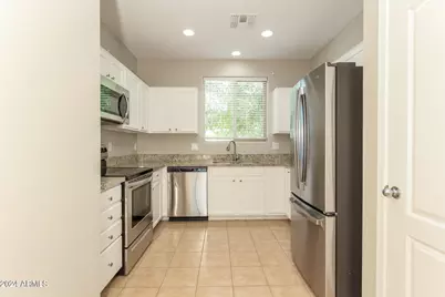 1072 S 177th Drive #A1, Goodyear, AZ 85338 - Photo 6