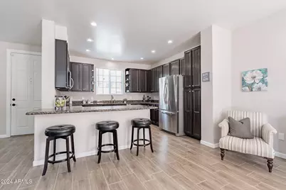 445 W Mountain Sage Drive, Phoenix, AZ 85045 - Photo 6