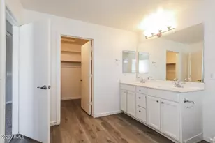 3528 W Glass Ln, Phoenix, AZ 85041 - Photo 10