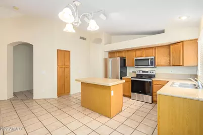 12531 W Edgemont Avenue, Avondale, AZ 85392 - Photo 8