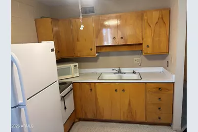 2635 W Rose Lane #B-215, Phoenix, AZ 85017 - Photo 14