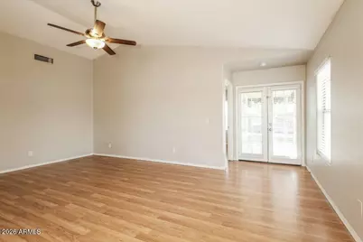 13177 W Desert Lane, Surprise, AZ 85374 - Photo 4