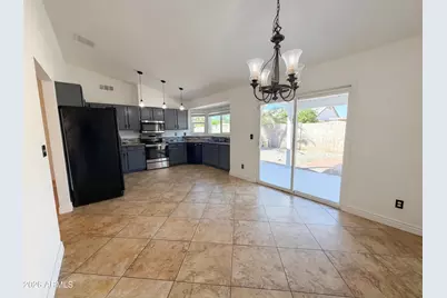 1802 N 89th Avenue, Phoenix, AZ 85037 - Photo 10