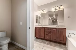 5450 E Deer Valley Dr, Phoenix, AZ 85054 - Photo 10