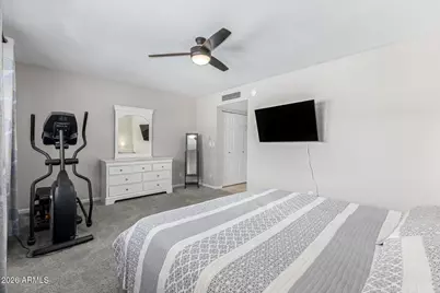 5222 W Sweetwater Avenue, Glendale, AZ 85304 - Photo 18