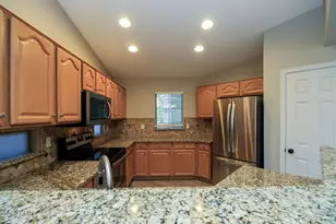 1846 W Half Moon Cir, San Tan Valley, AZ 85144 - Photo 8