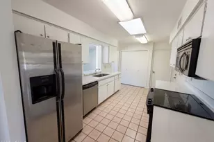 964 S Rochester, Mesa, AZ 85206 - Photo 2