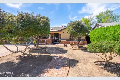 1916 N Jay Street, Chandler, AZ 85225 - Photo 2