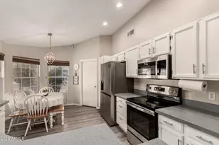 7826 W McRae Way, Glendale, AZ 85308 - Photo 12