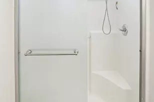 3250 W Greenway Rd, Phoenix, AZ 85053 - Photo 14