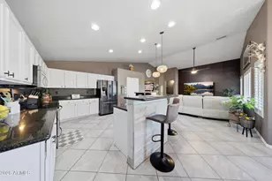 17630 W Spring Ln, Surprise, AZ 85388 - Photo 18