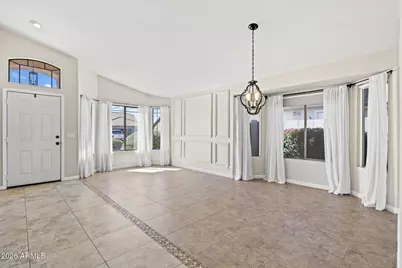 8336 W Stella Way, Glendale, AZ 85305 - Photo 8