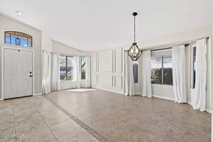 8336 W Stella Way, Glendale, AZ 85305 - Photo 8