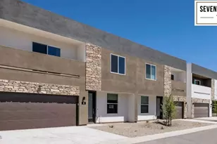 6631 S 7th St, Phoenix, AZ 85042 - Photo 1