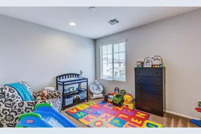 2802 N 73rd Drive, Phoenix, AZ 85035 - Photo 10