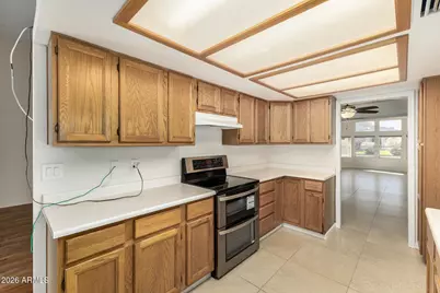 5602 W Mercer Lane, Glendale, AZ 85304 - Photo 16