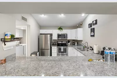 15220 N 52nd Street, Scottsdale, AZ 85254 - Photo 12