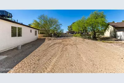 11506 W Missouri Avenue, Youngtown, AZ 85363 - Photo 28
