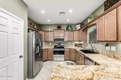 21968 W Hadley Street, Buckeye, AZ 85326 - Photo 4