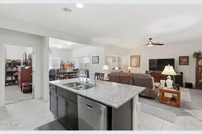 18282 N Presley Lane, Maricopa, AZ 85138 - Photo 12