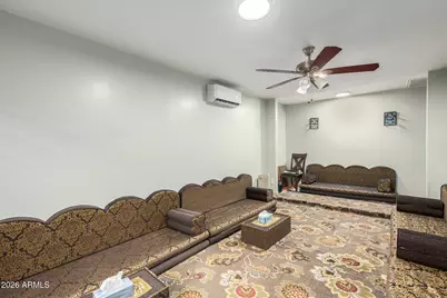 2825 N 33rd Place, Phoenix, AZ 85008 - Photo 6