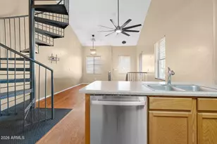 751 N Port Dr, Gilbert, AZ 85233 - Photo 18