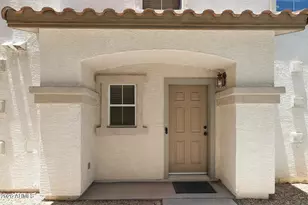 751 N Port Dr, Gilbert, AZ 85233 - Photo 2