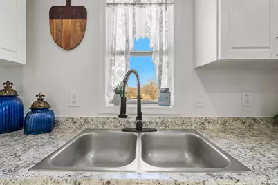 5955 S Pintek Lane, Hereford, AZ 85615 - Photo 8