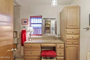 9711 E Becker Ln, Scottsdale, AZ 85260 - Photo 38