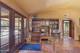 9711 E Becker Ln, Scottsdale, AZ 85260 - Photo 24