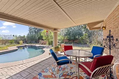 9711 E Becker Lane, Scottsdale, AZ 85260 - Photo 2