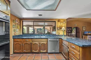 9711 E Becker Ln, Scottsdale, AZ 85260 - Photo 14