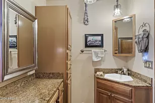 9711 E Becker Ln, Scottsdale, AZ 85260 - Photo 40