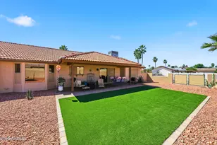 13726 W Gable Hill Dr, Sun City West, AZ 85375 - Photo 20