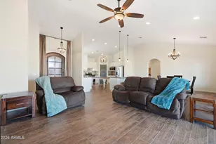 10276 W Mustang Dr, Casa Grande, AZ 85194 - Photo 12