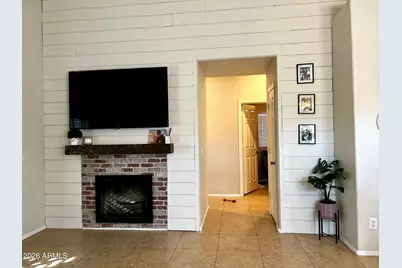 4053 W Saddlehorn Road, Phoenix, AZ 85083 - Photo 4