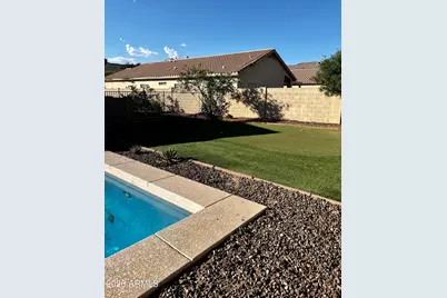 4053 W Saddlehorn Road, Phoenix, AZ 85083 - Photo 12