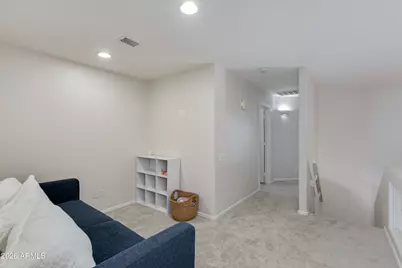 8652 E Nido Avenue, Mesa, AZ 85209 - Photo 14
