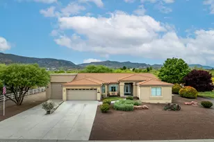 2084 S Derby Dr, Camp Verde, AZ 86322 - Photo 4