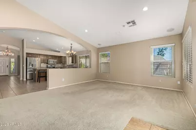 11117 W Wilshire Drive, Avondale, AZ 85392 - Photo 8