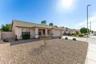 2085 E Smoke Tree Rd, Gilbert, AZ 85296 - Photo 2